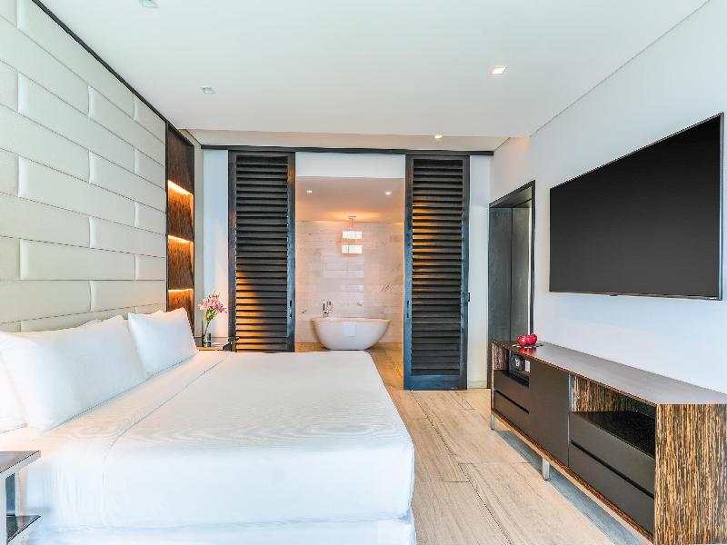 Hilton Vallarta Riviera All Inclusive Resort image