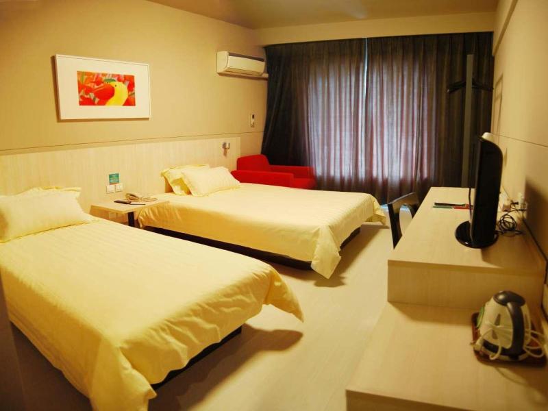 Jinjiang Inn Shenyang Middle Street image