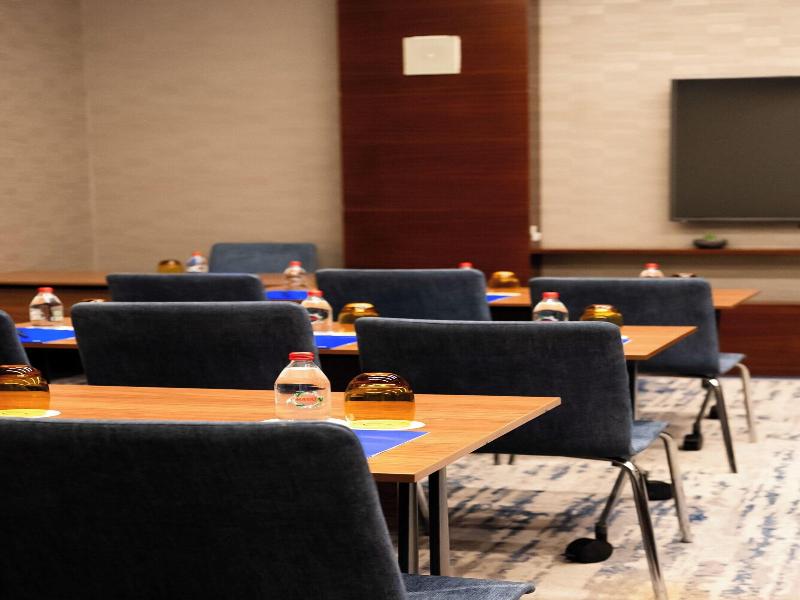 Delta Hotels by Marriott Istanbul Levent image