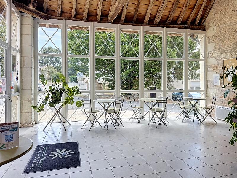 Appart Hotel La Roche Posay - Terres de France image