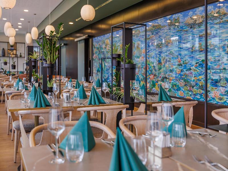 art'otel cologne powered by Radisson Hotels image