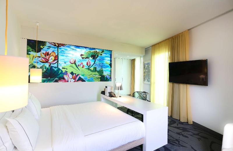 art'otel cologne powered by Radisson Hotels image