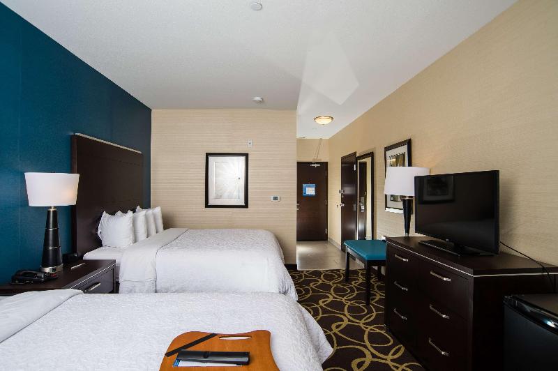Hampton Inn & Suites by Hilton Regina East Gate photo 18