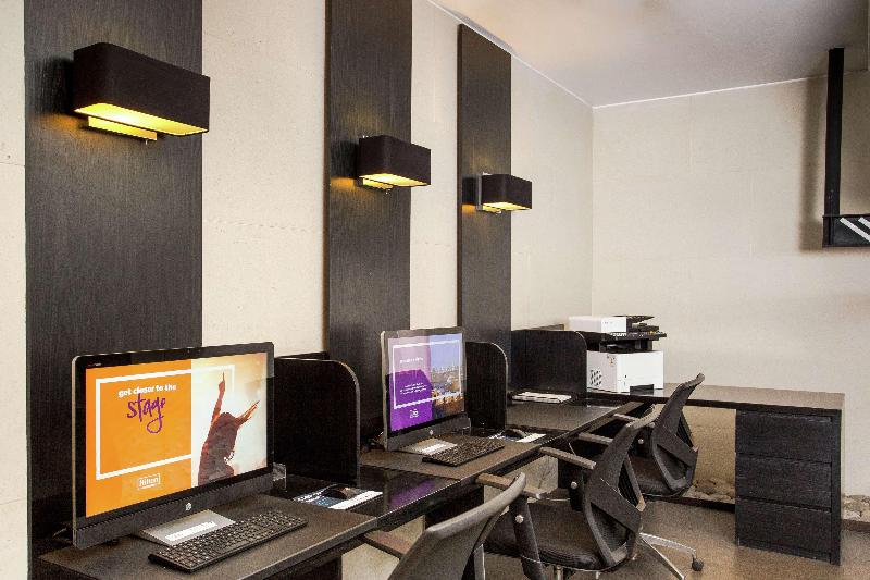 DoubleTree by Hilton Santiago - Vitacura image