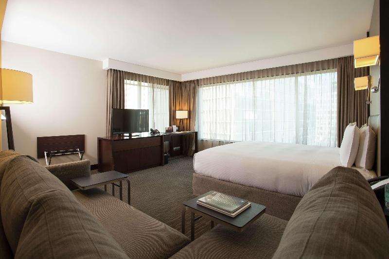 DoubleTree by Hilton Santiago - Vitacura image