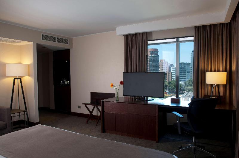 DoubleTree by Hilton Santiago - Vitacura image