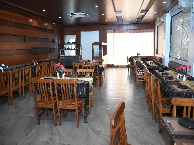 Pushpak Resort