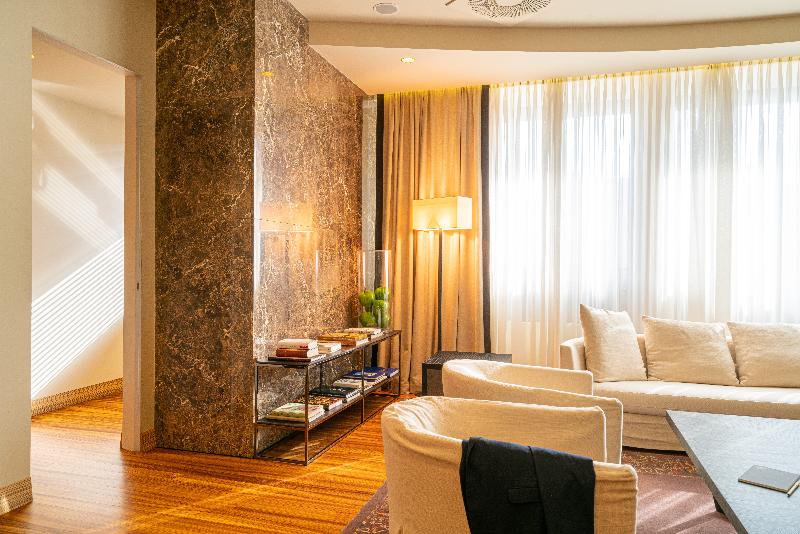 BERDS Hotel  image