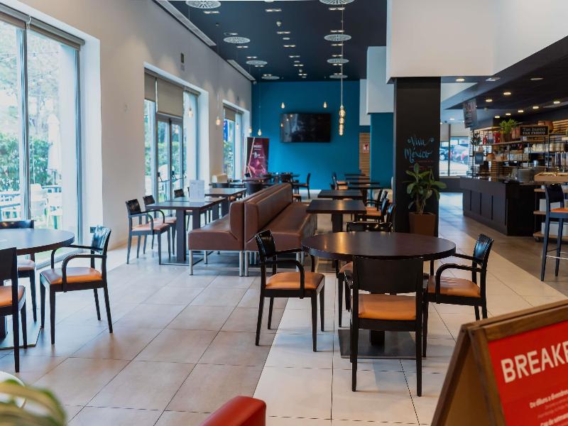ibis Barcelona Mollet image