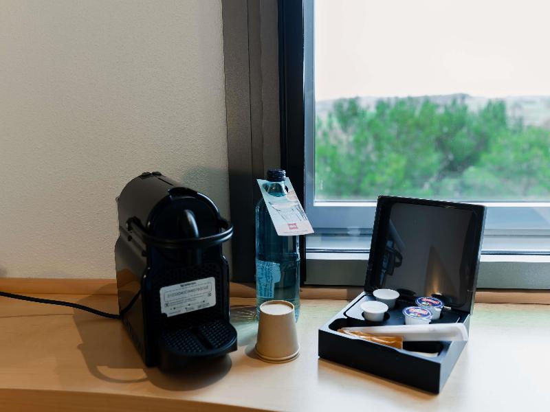 ibis Barcelona Mollet image