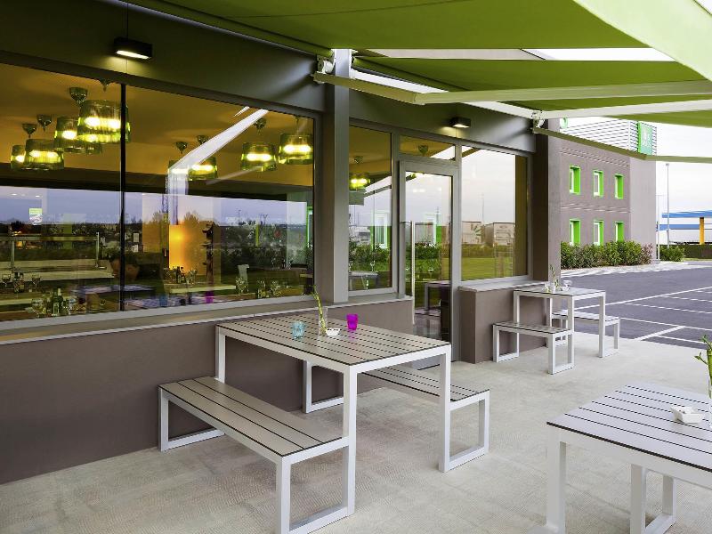 ibis Styles Lleida Torrefarrera image