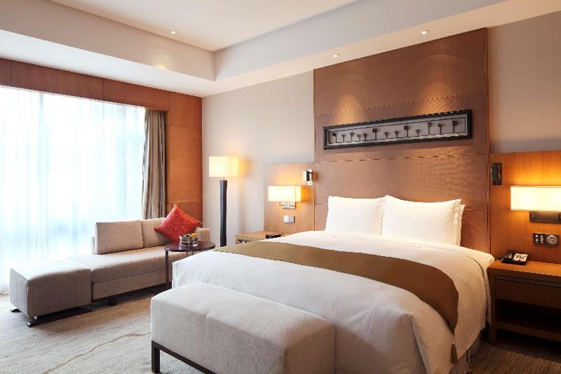 DoubleTree by Hilton Jiaxing image
