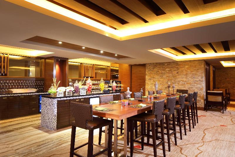 DoubleTree by Hilton Jiaxing image