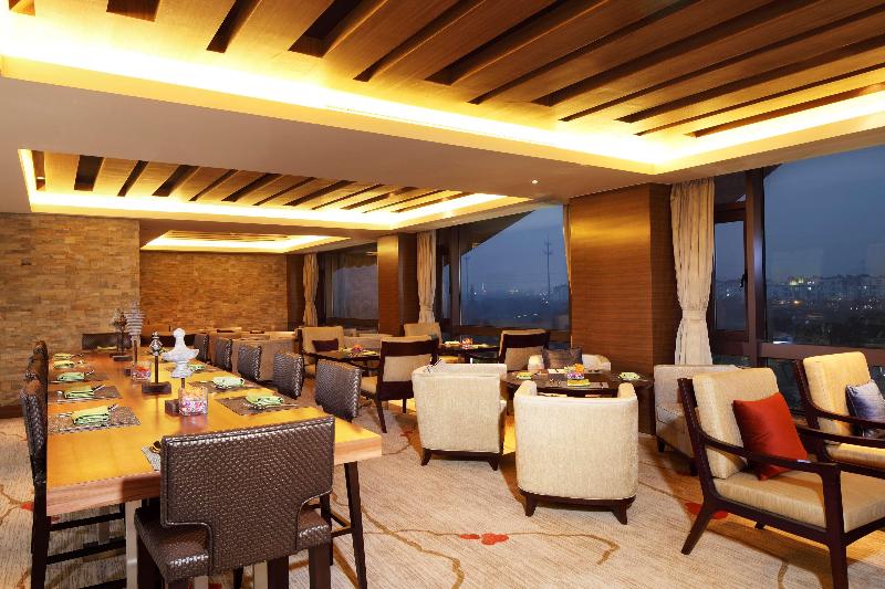 DoubleTree by Hilton Jiaxing image