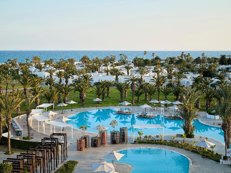 The Mirage Resort & Spa — general view