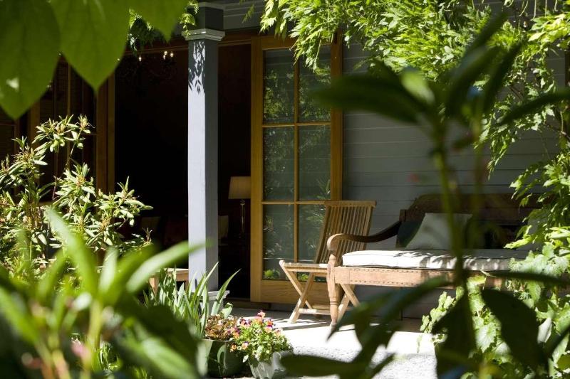 Arrowtown House Boutique Hotel image