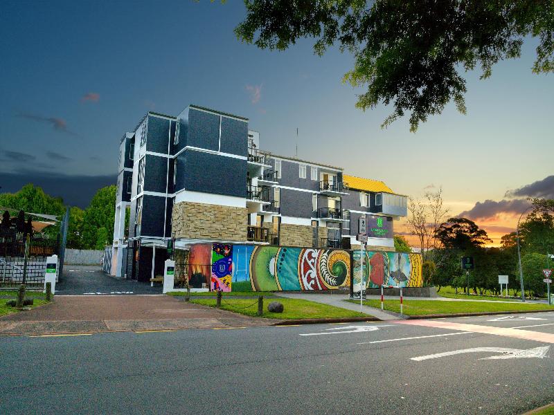 Urban Lounge Sleepery Rotorua, SureStay Collection image