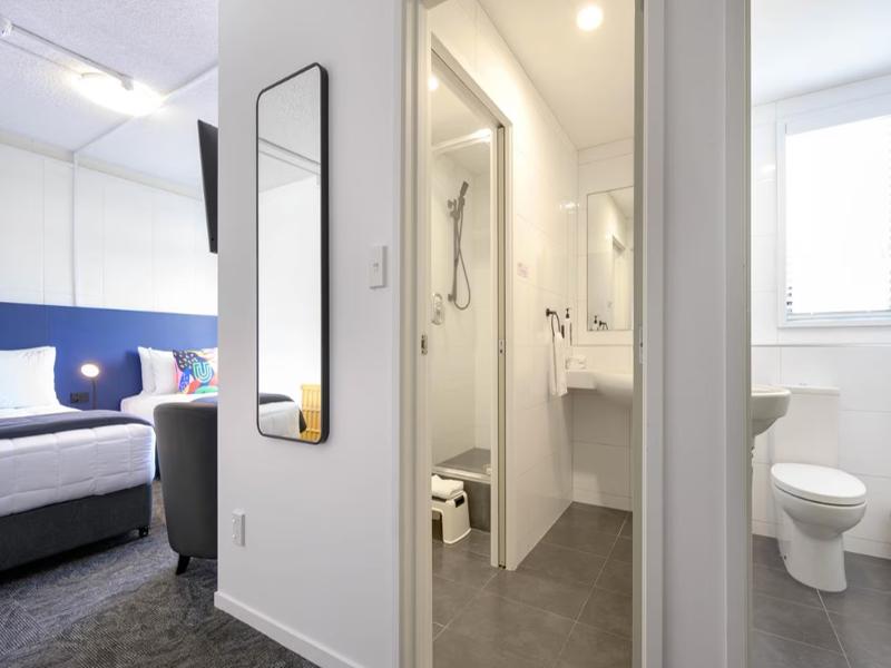 Urban Lounge Sleepery Rotorua, SureStay Collection image