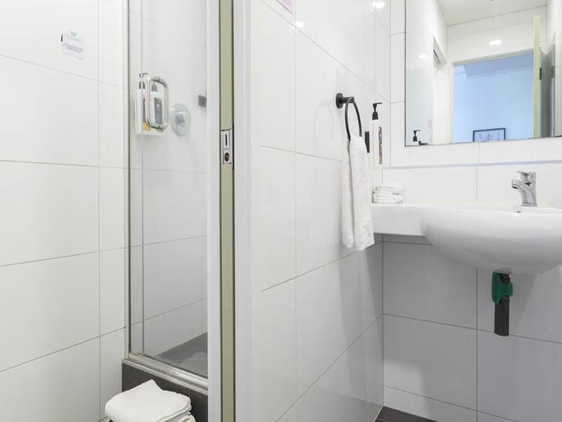 Urban Lounge Sleepery Rotorua, SureStay Collection image