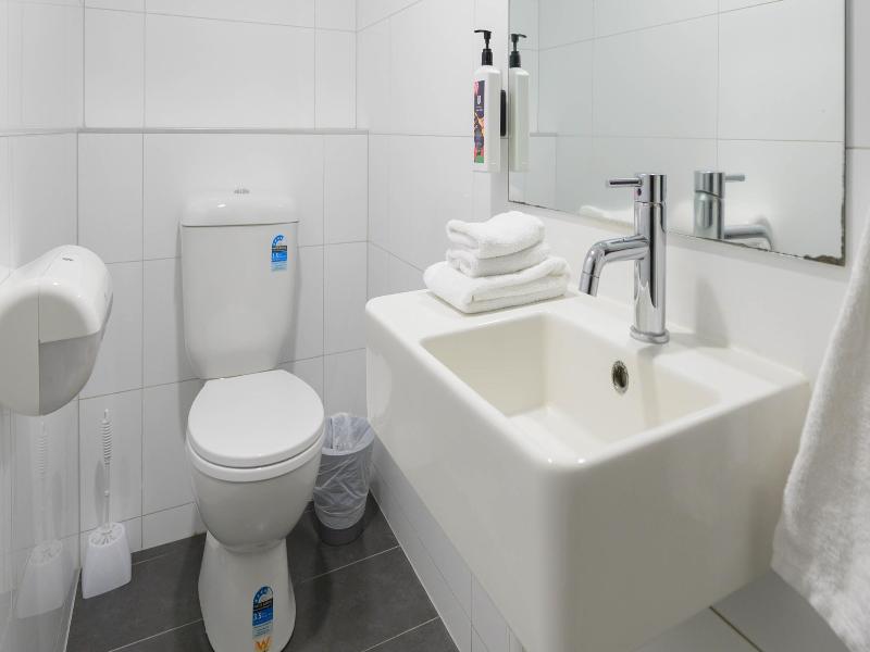 Urban Lounge Sleepery Rotorua, SureStay Collection image