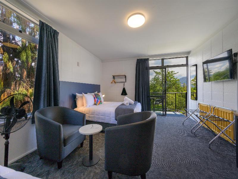 Urban Lounge Sleepery Rotorua, SureStay Collection image