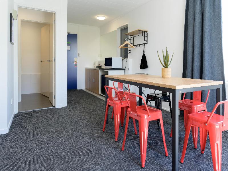 Urban Lounge Sleepery Rotorua, SureStay Collection image