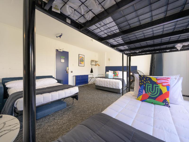 Urban Lounge Sleepery Rotorua, SureStay Collection image