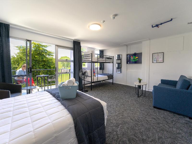 Urban Lounge Sleepery Rotorua, SureStay Collection image