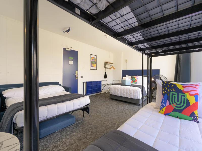 Urban Lounge Sleepery Rotorua, SureStay Collection image