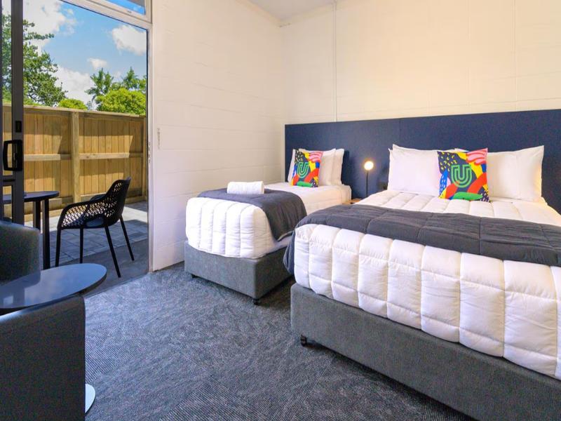 Urban Lounge Sleepery Rotorua, SureStay Collection image