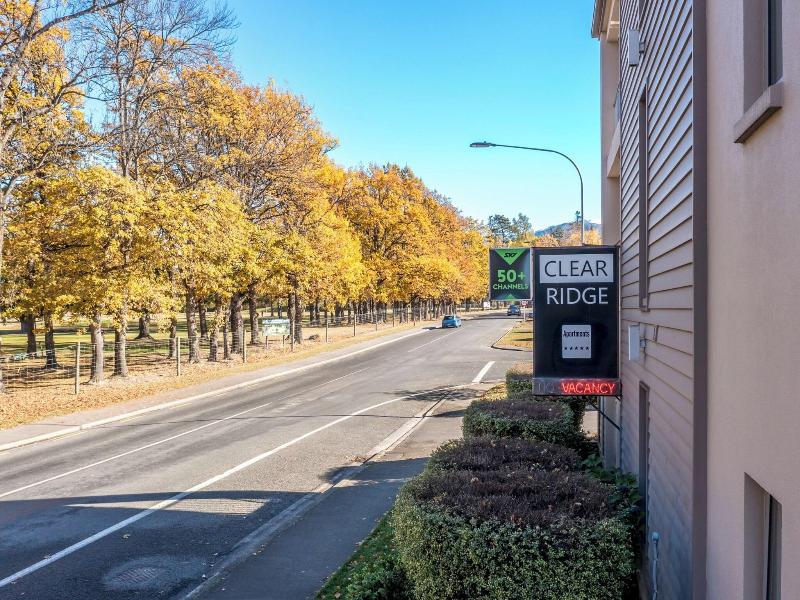 Clear Ridge Apartments