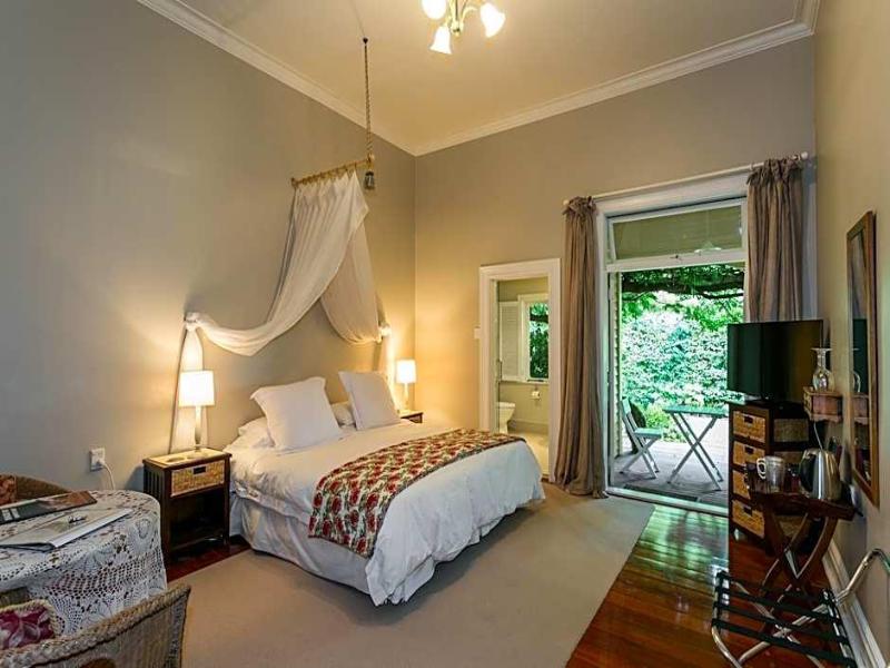 Hawthorne House image