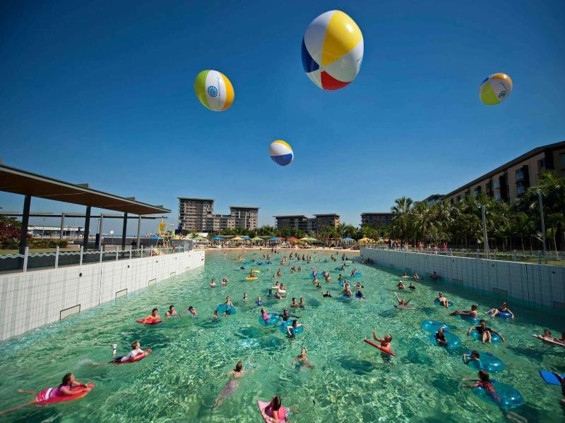 Courtyard by Marriott Darwin image