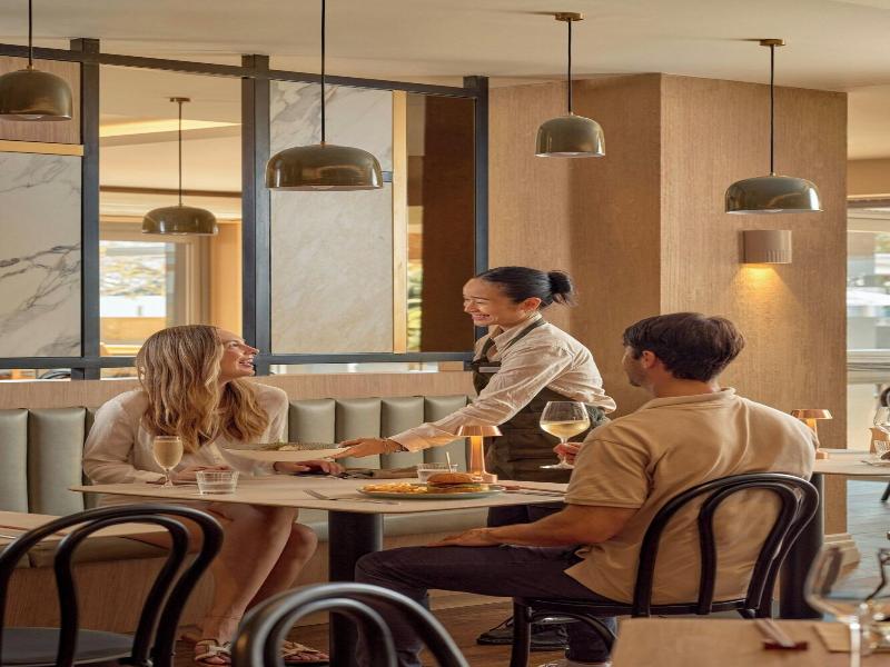 Courtyard by Marriott Darwin image