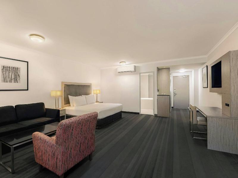 Courtyard by Marriott Darwin image