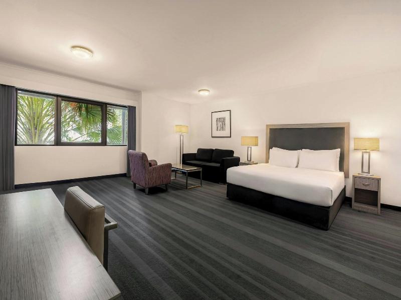 Courtyard by Marriott Darwin image