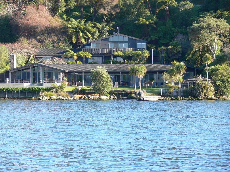 Koura Lodge image