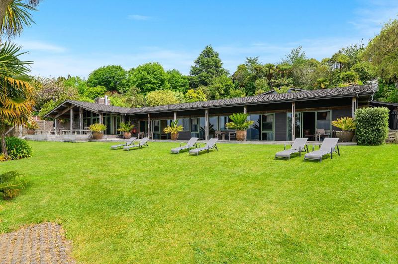 Koura Lodge image