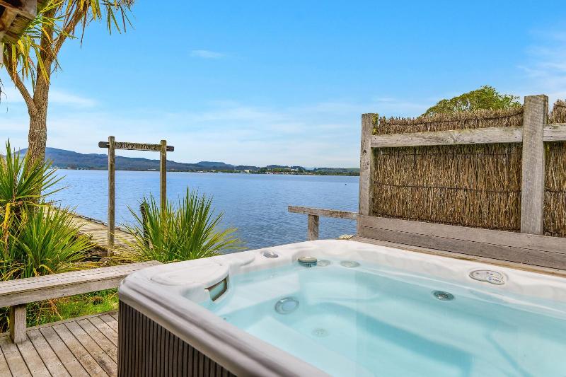 Koura Lodge image