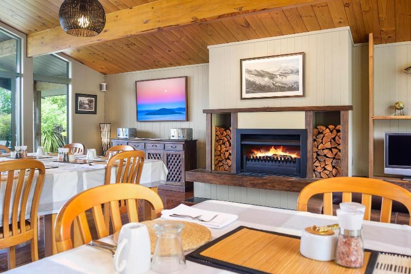 Koura Lodge image