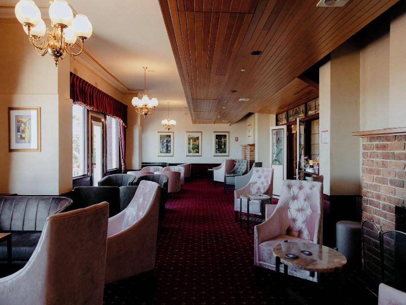 Mountain Heritage Hotel image