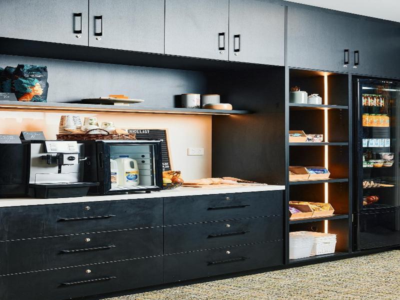 Quest Melbourne Airport Apartments image