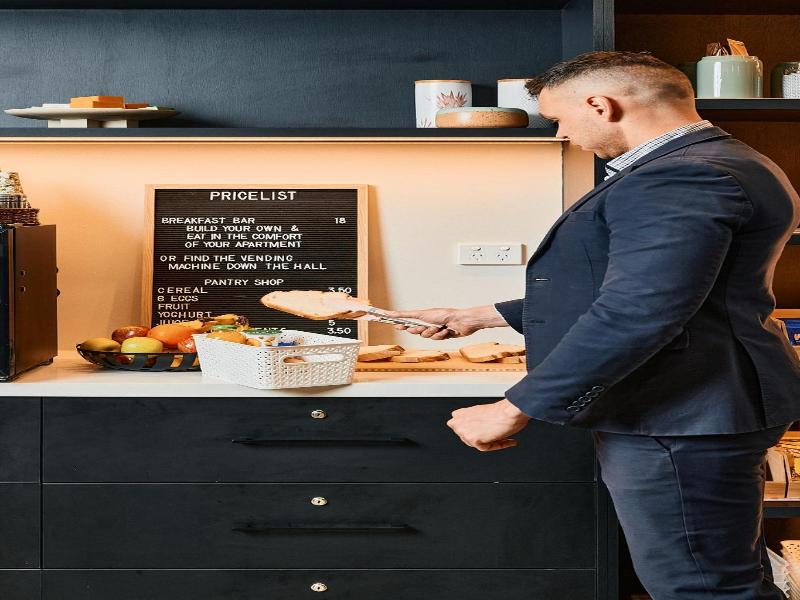 Quest Melbourne Airport Apartments image