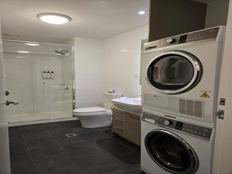 Quest Melbourne Airport Apartments image