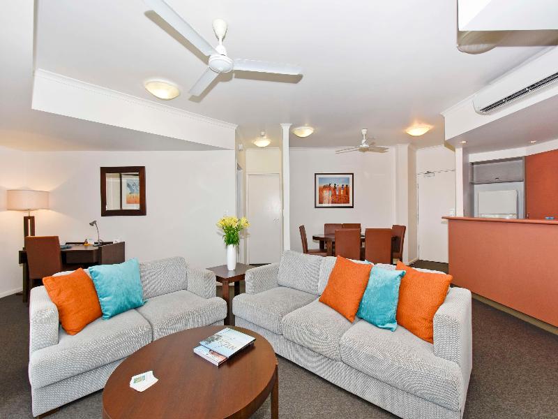 Metro Advance Apartments & Hotel Darwin image