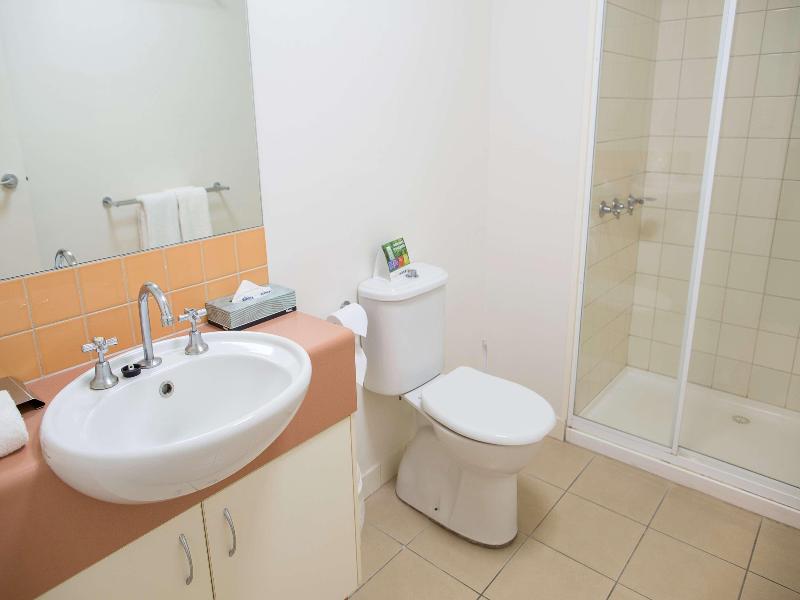 Metro Advance Apartments & Hotel Darwin image
