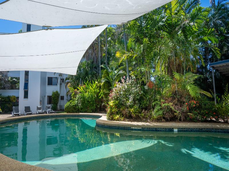 Roydon Beachfront Apartments image