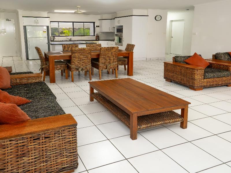 Roydon Beachfront Apartments image