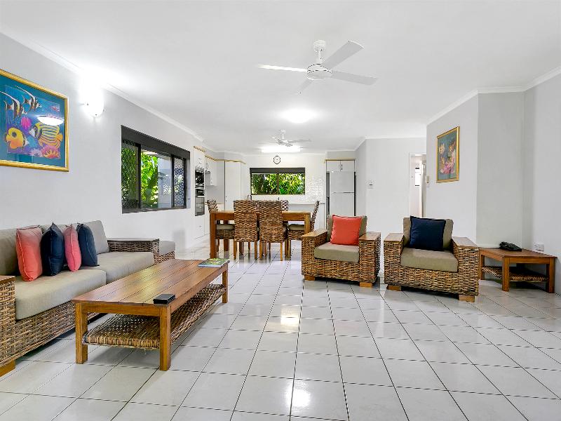 Roydon Beachfront Apartments image