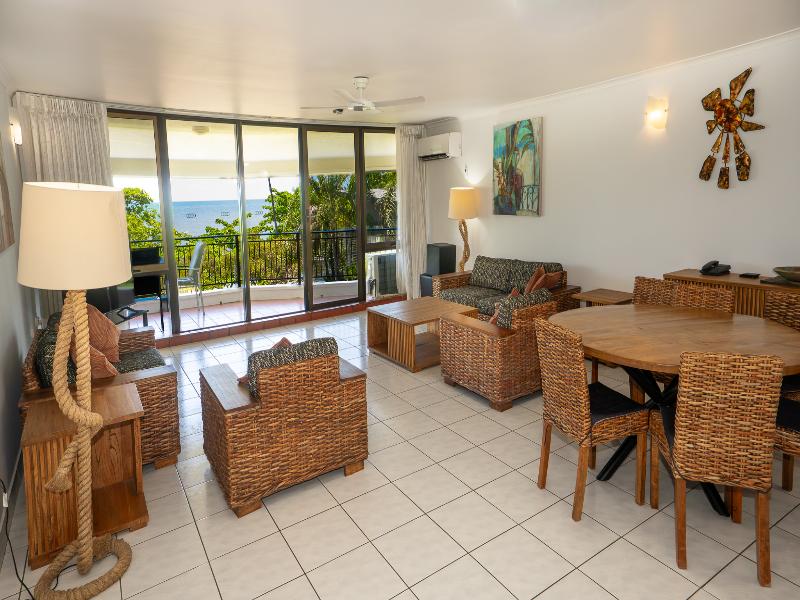 Roydon Beachfront Apartments image